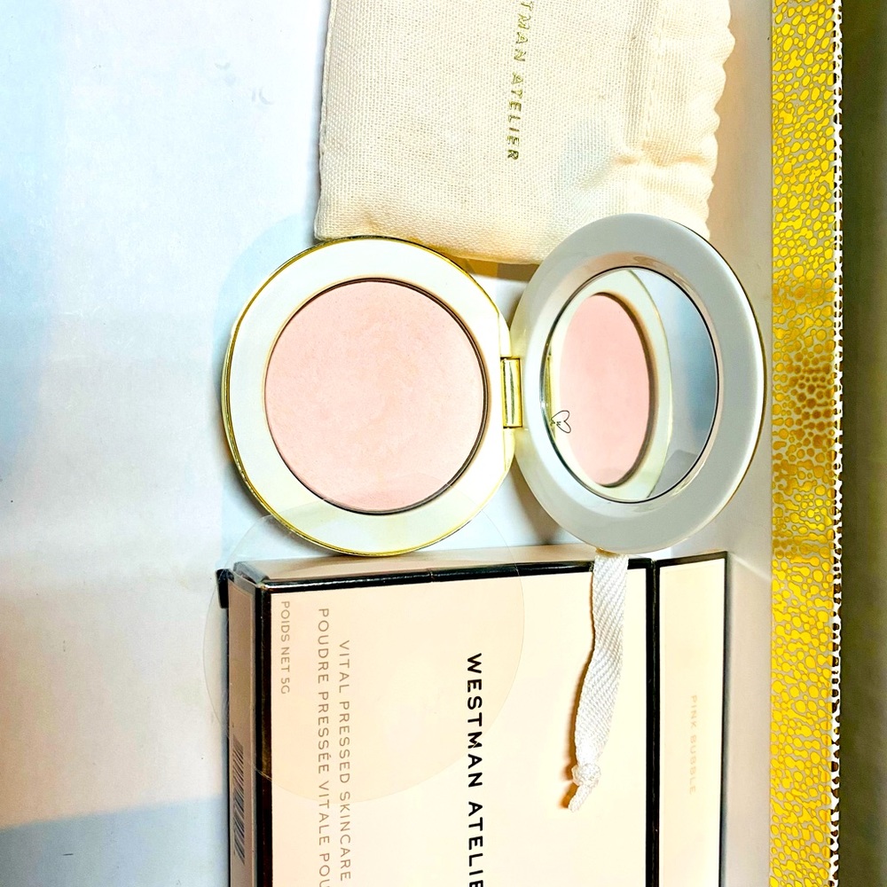 Westman Atelier pink Bubble powder